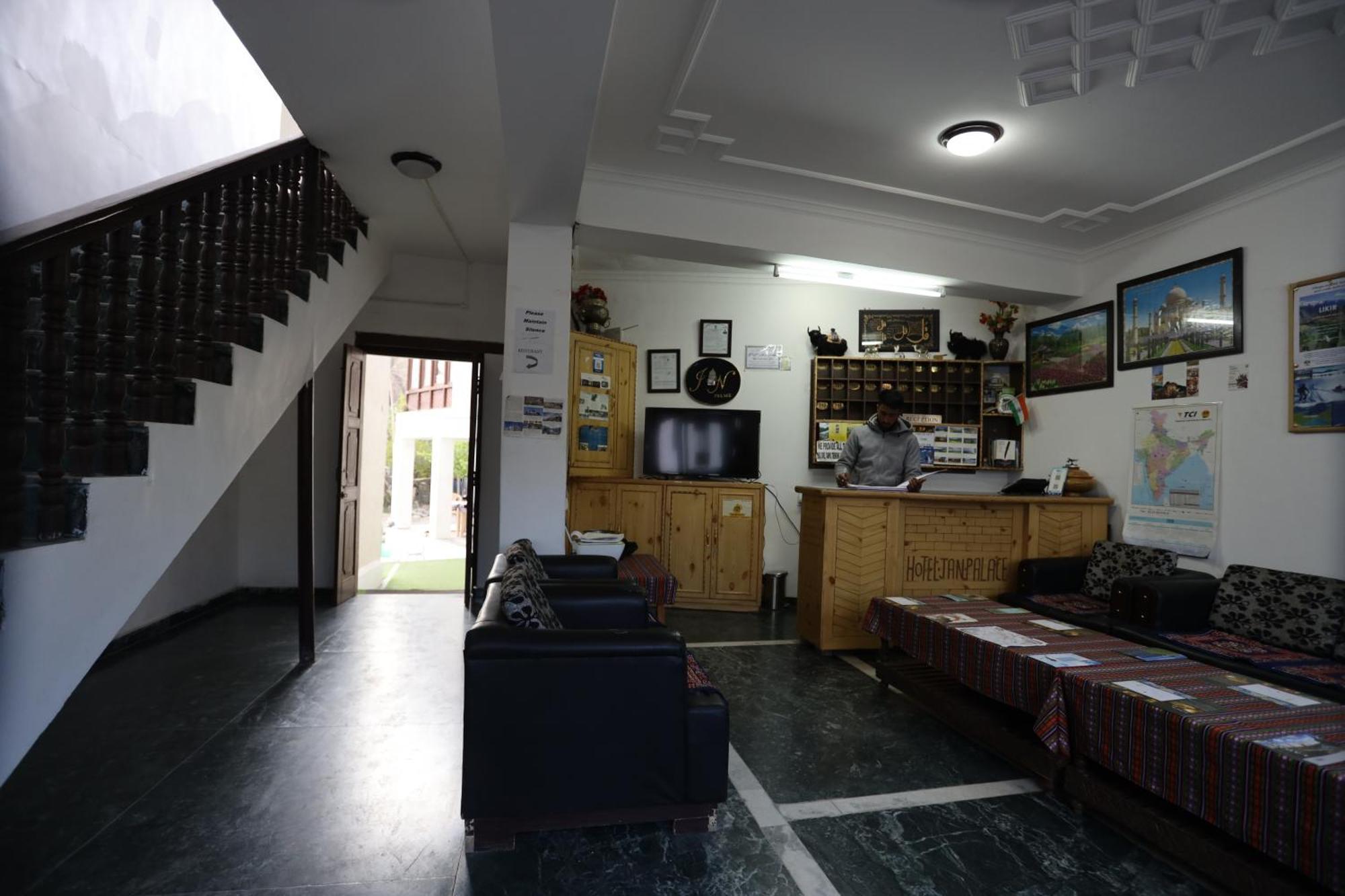 Hotel Jan Palace Leh Exterior foto