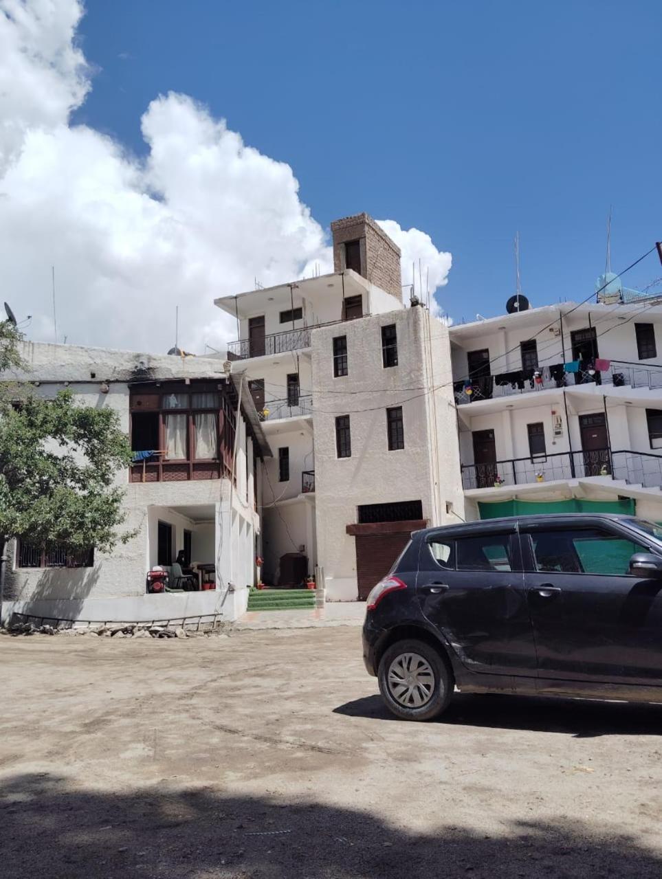 Hotel Jan Palace Leh Exterior foto